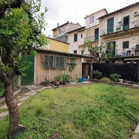 Apartment Garden House : A Un Paso Dal Centro Storico